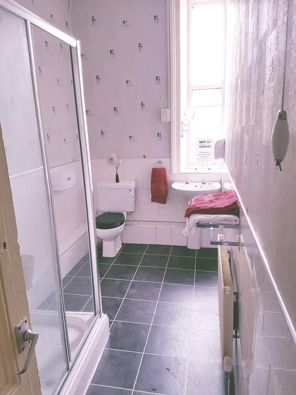The King'S Head Hotel Keighley Extérieur photo
